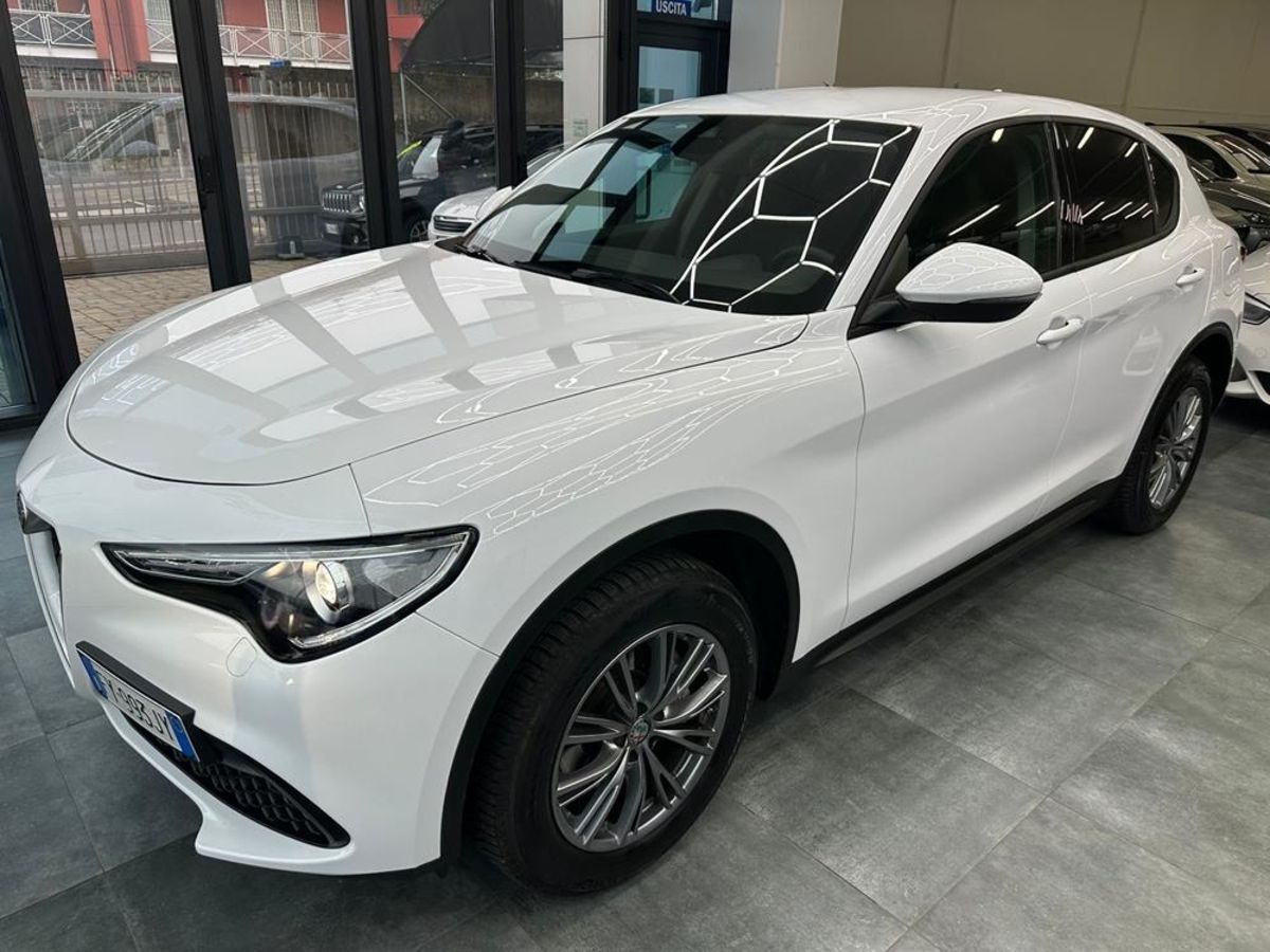 Alfa romeo Stelvio 2.0 t Business Q4 200cv auto   - Progetto Auto